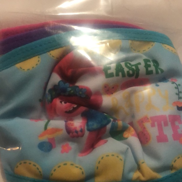 Trolls Easter theme washable children face mask - Picture 3 of 5